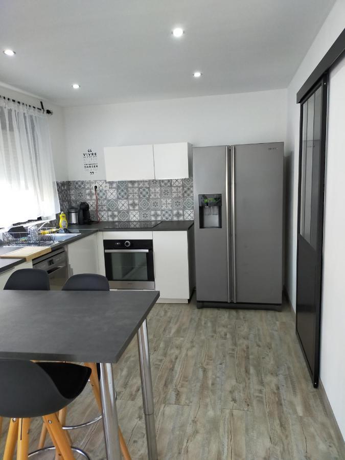 Logement Atypique Arles Exterior foto