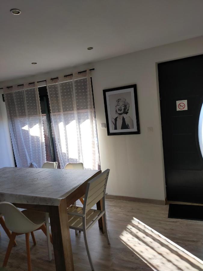 Logement Atypique Arles Exterior foto